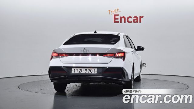 Hyundai AVANTE 2024 — photo 4