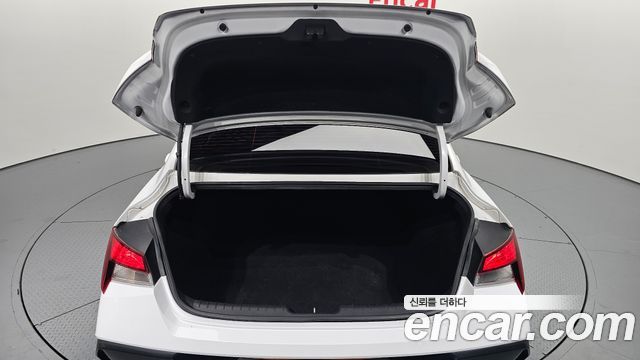 Hyundai AVANTE 2024 — photo 26