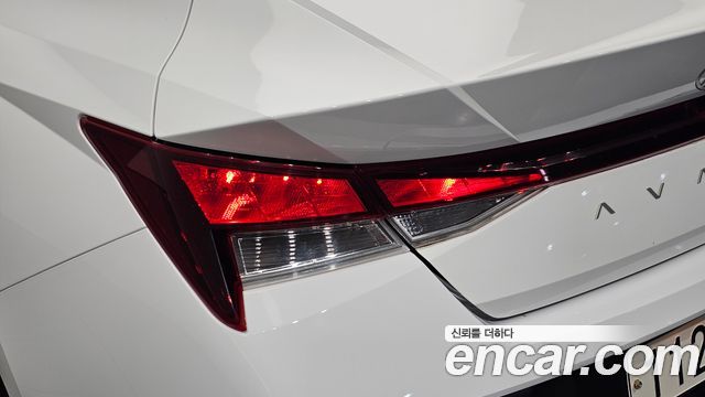 Hyundai AVANTE 2024 — photo 9