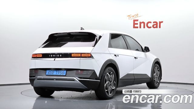 Hyundai Ioniq5 2022 — photo 2