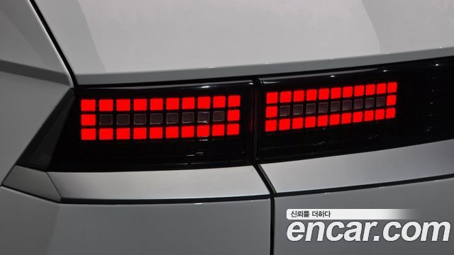 Hyundai Ioniq5 2022 — photo 9