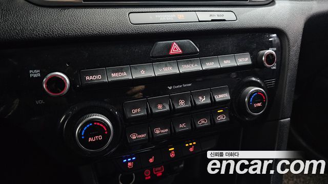 Kia Sportage 2018 — photo 15