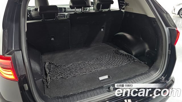 Kia Sportage 2018 — photo 20