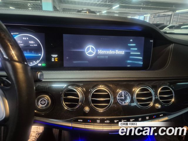 Mercedes-Benz S-Class 2019 — photo 4