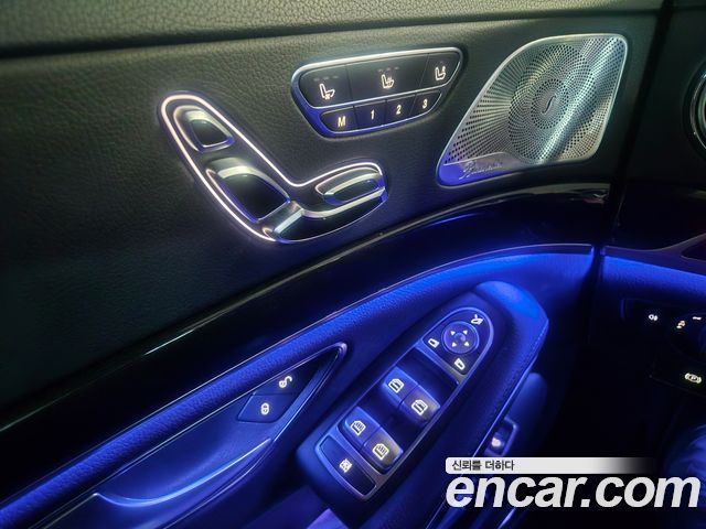Mercedes-Benz S-Class 2019 — photo 6