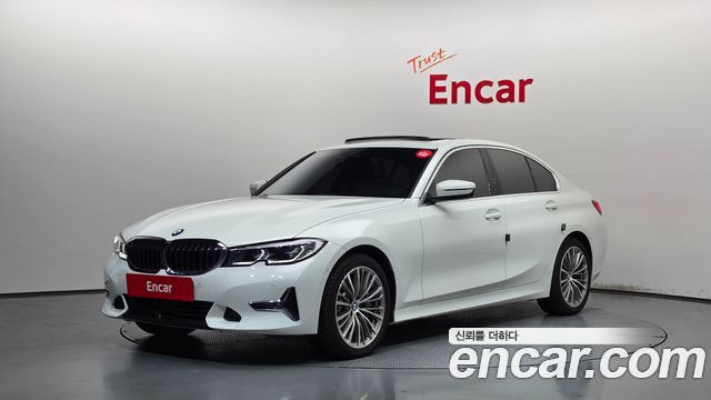 BMW 3-Series 2019 — photo 1
