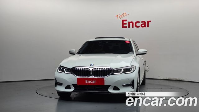 BMW 3-Series 2019 — photo 3