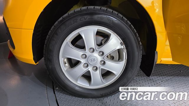 Hyundai Starex 2021 — photo 5