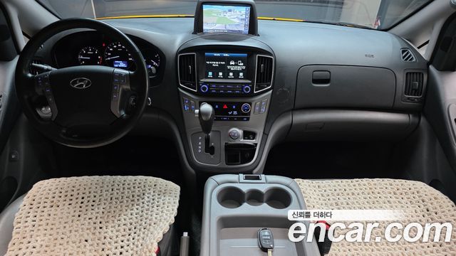Hyundai Starex 2021 — photo 10