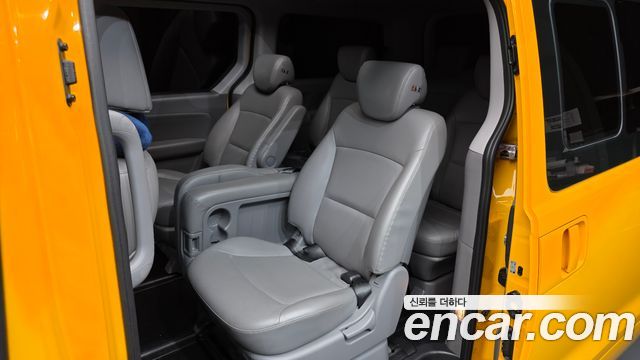 Hyundai Starex 2021 — photo 17