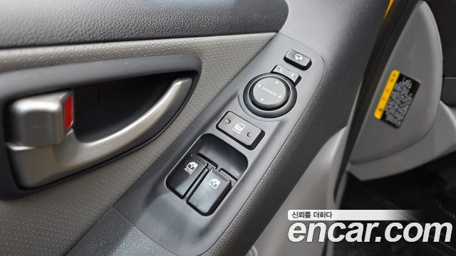 Hyundai Starex 2021 — photo 19