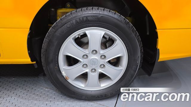 Hyundai Starex 2021 — photo 7