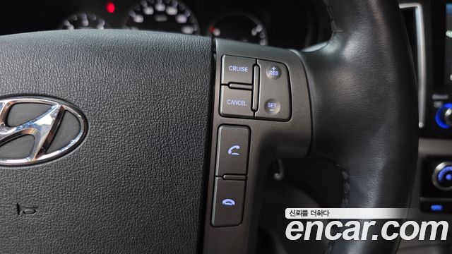 Hyundai Starex 2021 — photo 29