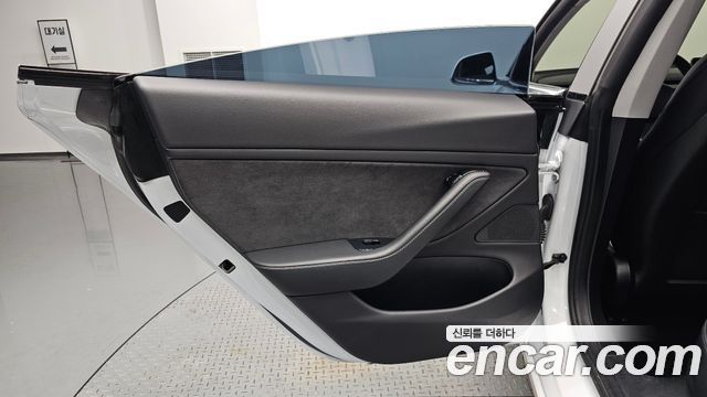 Tesla Model 3 2020 — photo 15