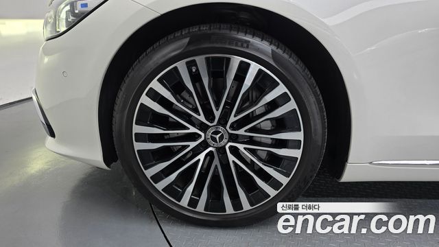 Mercedes-Benz S-Class 2021 — photo 5