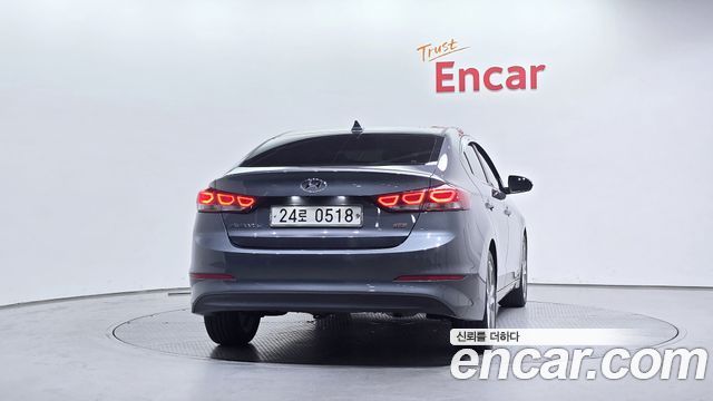 Hyundai AVANTE 2016 — photo 4
