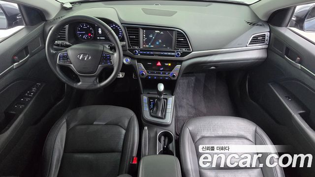 Hyundai AVANTE 2016 — photo 7
