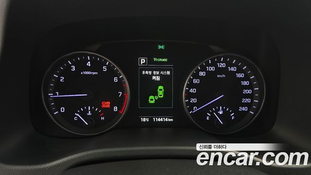 Hyundai AVANTE 2016 — photo 8