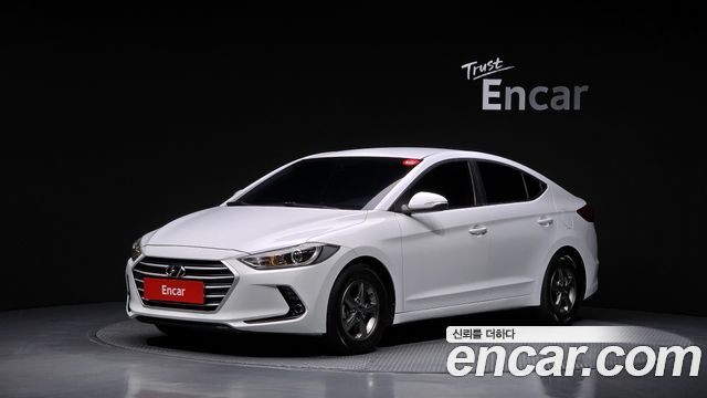 Hyundai AVANTE 2017 — photo 1