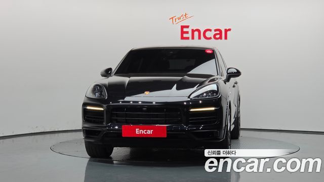 Porsche Cayenne 2021 — photo 3
