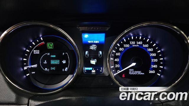 Hyundai Sonata 2012 — photo 8