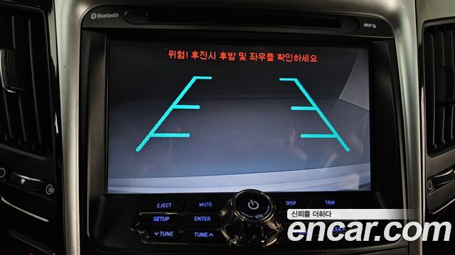 Hyundai Sonata 2012 — photo 17