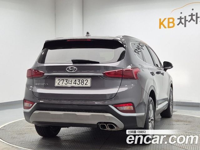 Hyundai Santafe 2020 — photo 3
