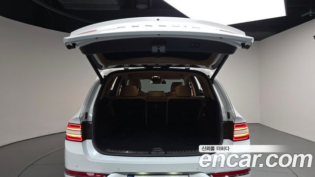 Genesis GV80 2023 — photo 26