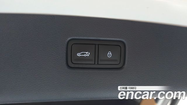Genesis GV80 2023 — photo 38