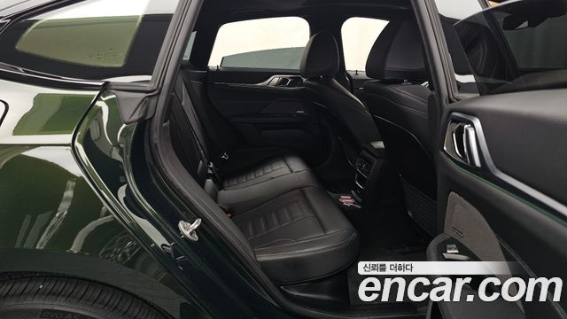 BMW i4 2024 — photo 17