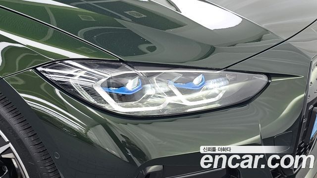 BMW i4 2024 — photo 8