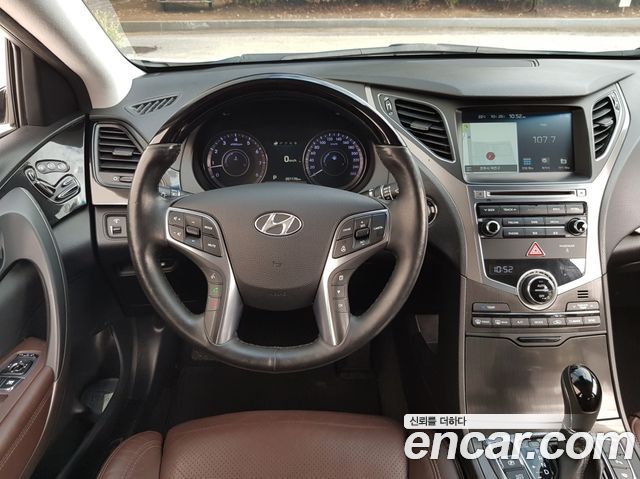 Hyundai Grandeur 2017 — photo 11