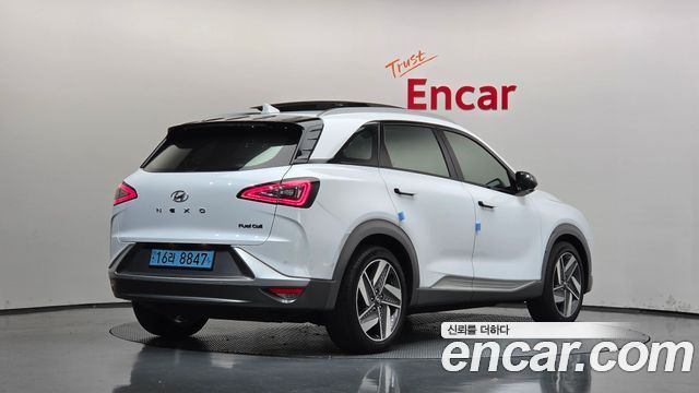 Hyundai Nexo 2022 — photo 2