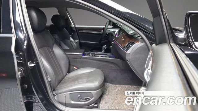 Hyundai Genesis 2016 — photo 17