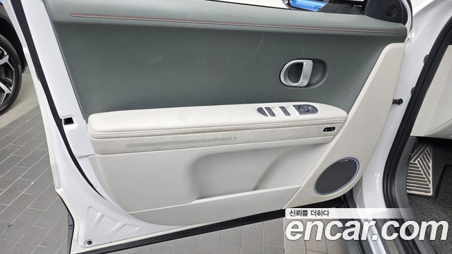 Hyundai Ioniq5 2022 — photo 14