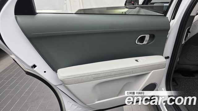 Hyundai Ioniq5 2022 — photo 15