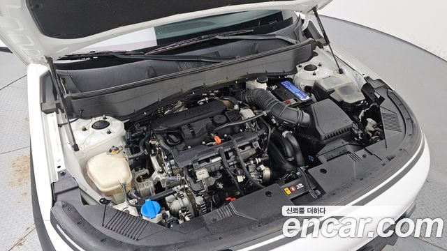 Hyundai Kona 2023 — photo 6