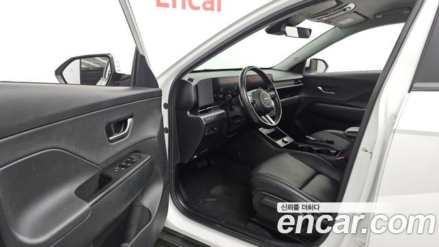 Hyundai Kona 2023 — photo 13