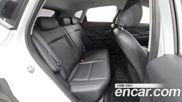 Hyundai Kona 2023 — photo 17
