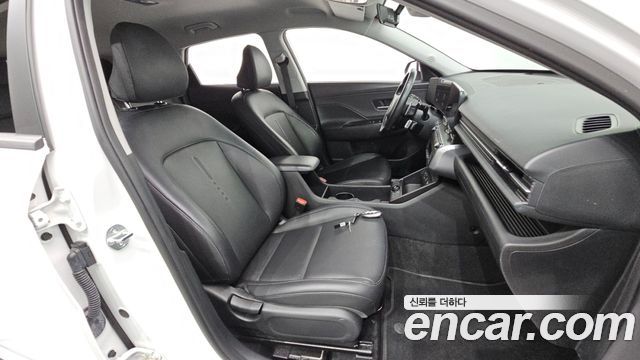 Hyundai Kona 2023 — photo 18