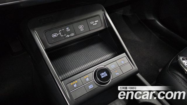 Hyundai Kona 2023 — photo 30