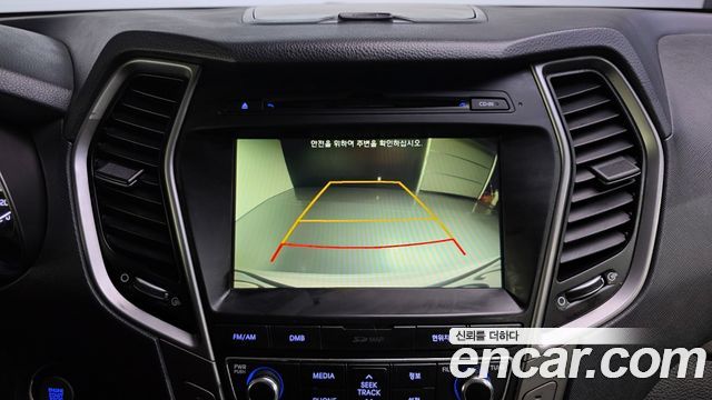 Hyundai Santafe 2017 — photo 15