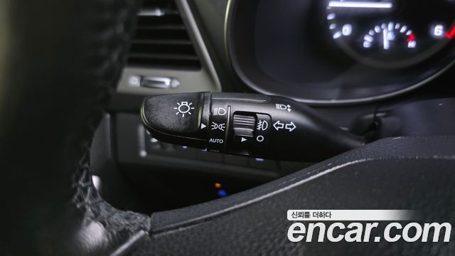 Hyundai Santafe 2017 — photo 17