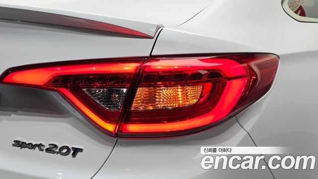 Hyundai Sonata 2016 — photo 9