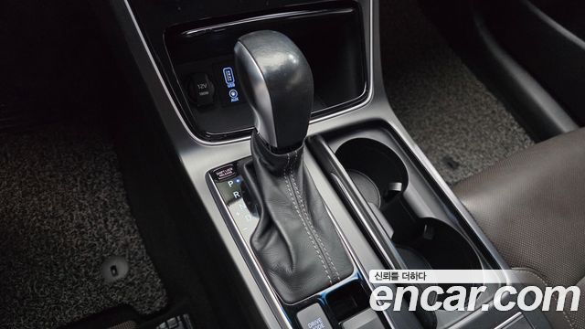 Hyundai Grandeur 2018 — photo 9