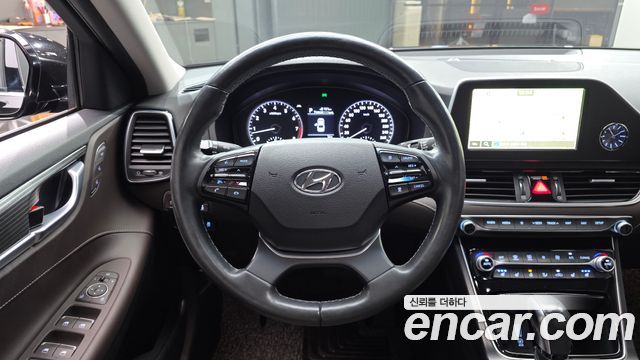 Hyundai Grandeur 2018 — photo 13