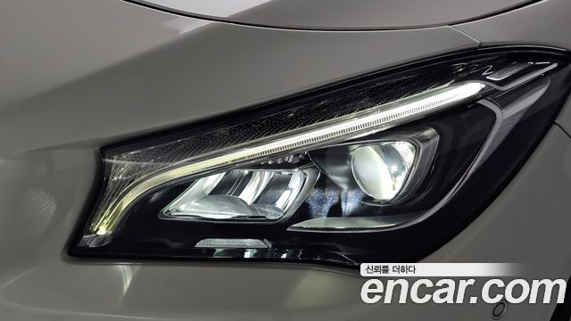 Mercedes-Benz CLA-Class 2018 — photo 8