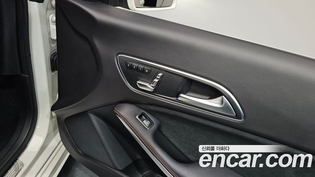 Mercedes-Benz CLA-Class 2018 — photo 29