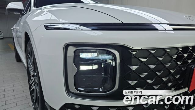 Hyundai Grandeur 2023 — photo 8