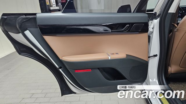 Hyundai Grandeur 2023 — photo 15